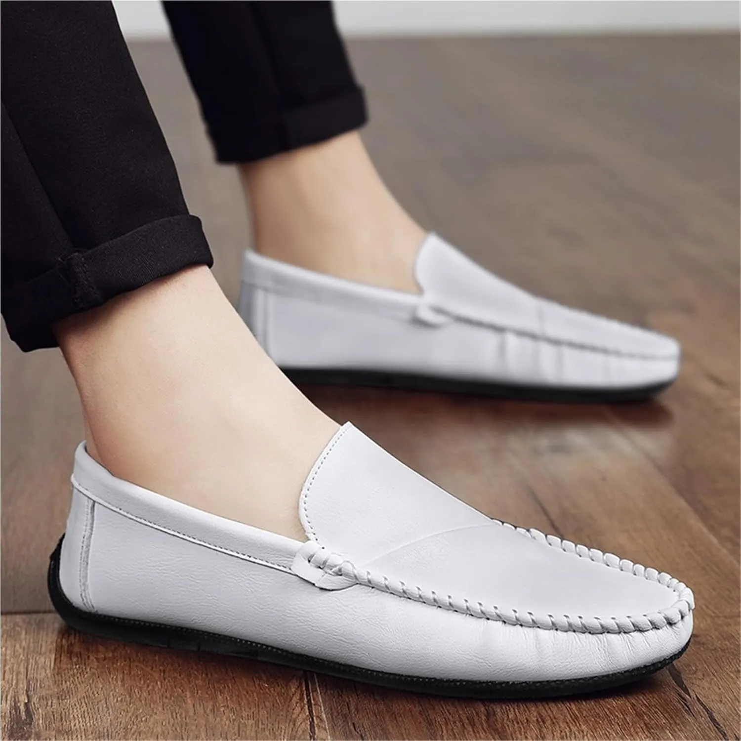 Loafers for Men Round Toe Solid Color Vegan Leather Loafer Shoes Comfortable Flat Heel Lightweight Classic Slip-on