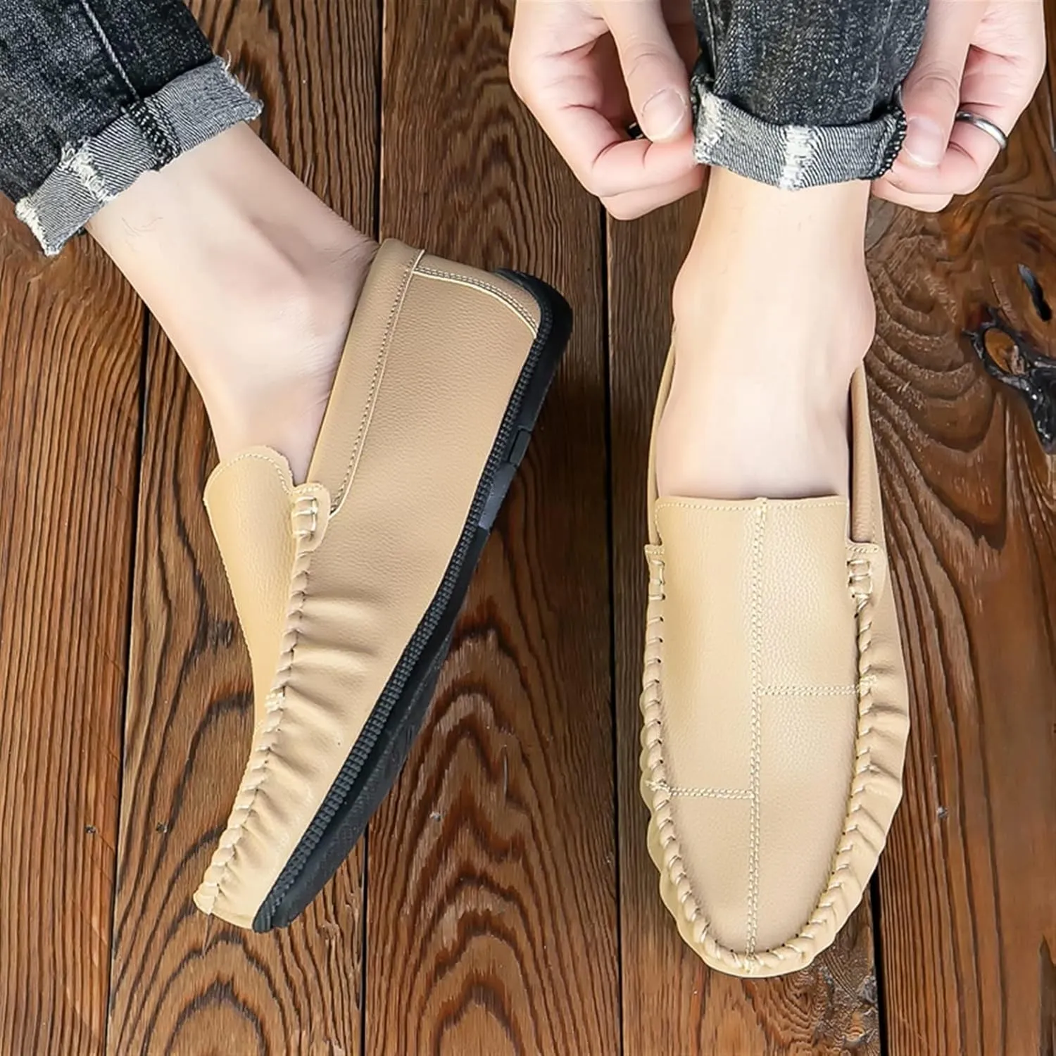 New Men's Loafers Shoes Stitching Details Slip On Moccasins Shoes Vegan Leather Anti-slip Flat Heel Flexible Classic Slip-on