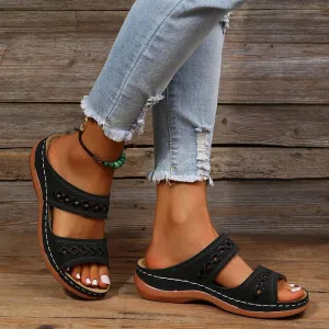 Orthopedic Wedge Sandals for Women Summer Dressy 2025 Flat Open Toe Platform Sandals Casual Boho Slip on Sandals Beach Sandals Dress Shoes Comfortable Outdoor Shoes (1-Black, 6)