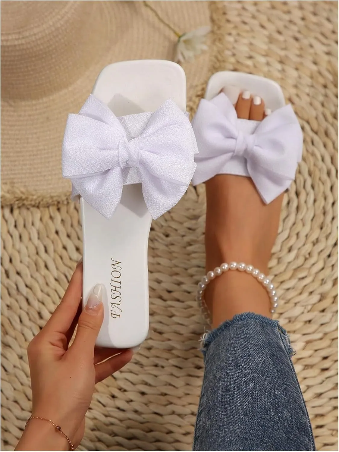Verdusa Women's Bow Square Toe Flat Sandals Summer Slides Slip On Sandals