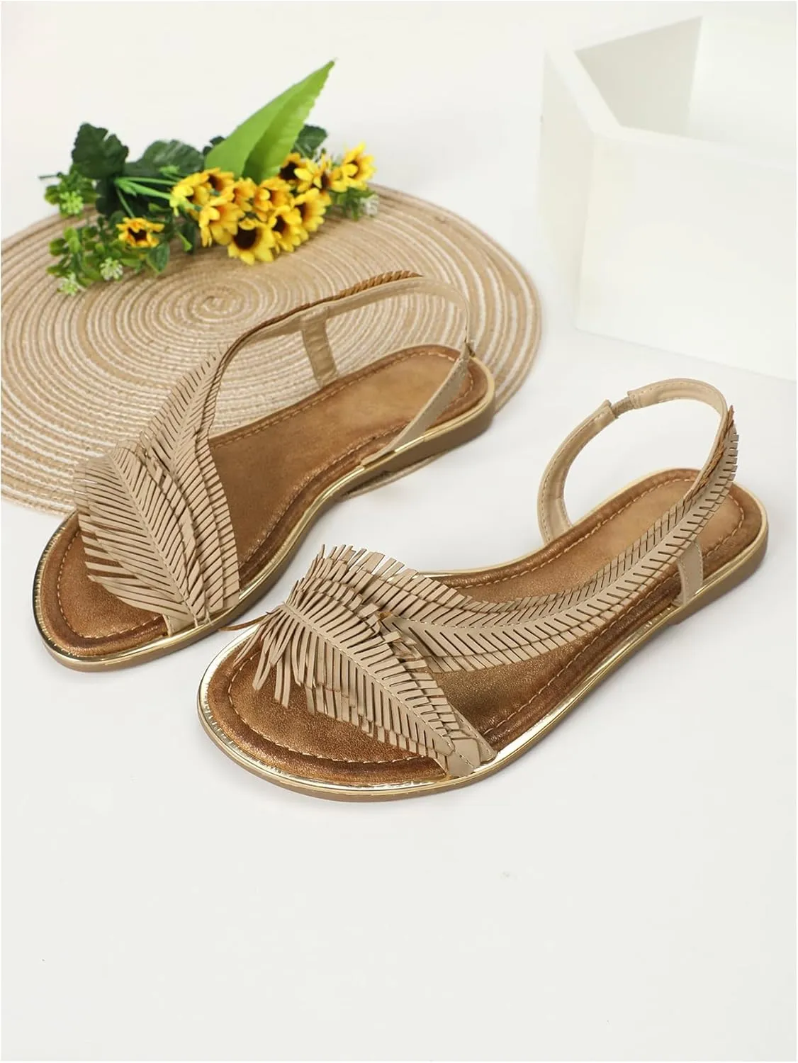 Verdusa Women's Fringe Slingback Flat Sandals Boho Slip Open Toe Leather Slippers Slip on Slides