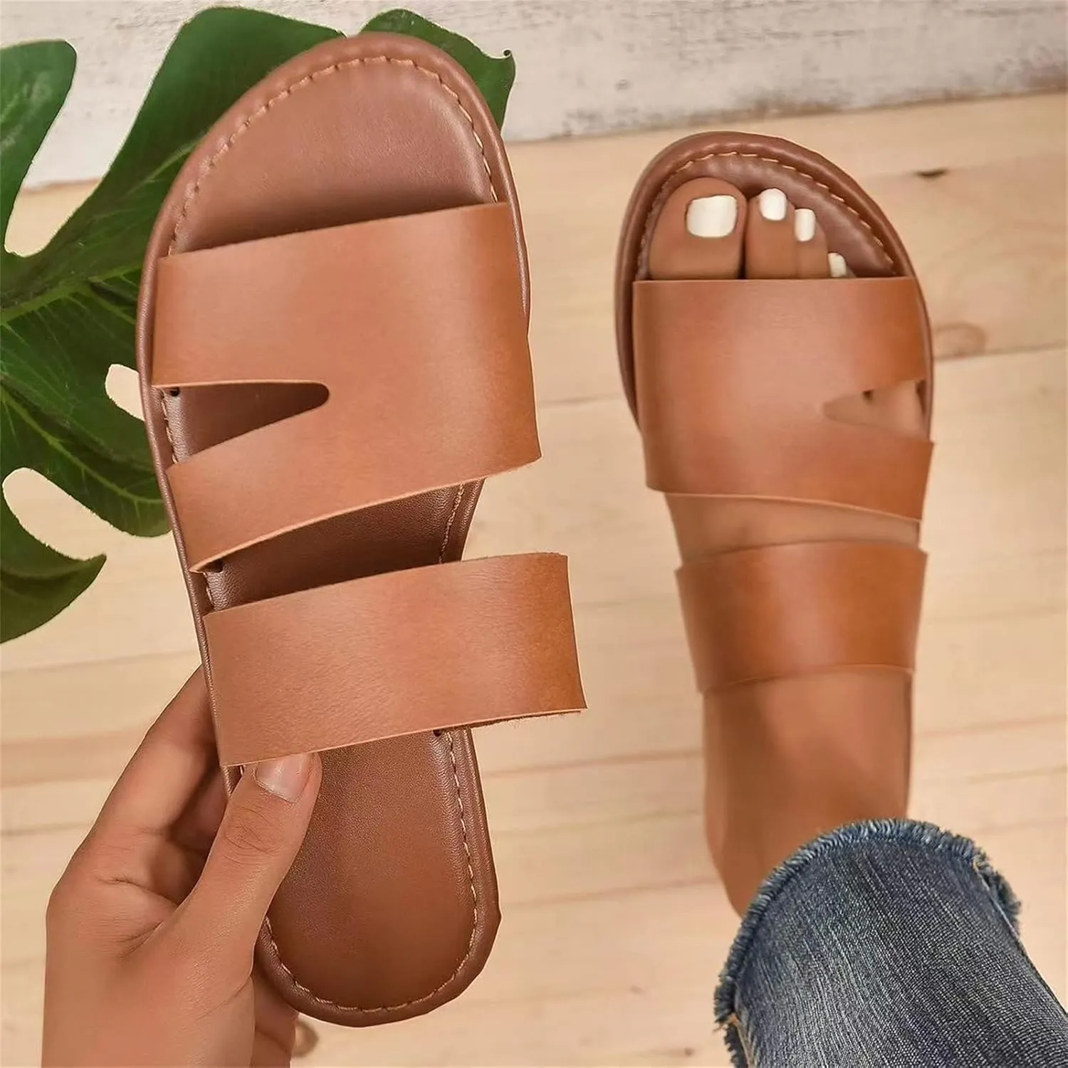 Women's Dressy Flat Sandals Comfortable Slip On Leather Slide Open Toe Comfortable Memory Foam Slides Sandals