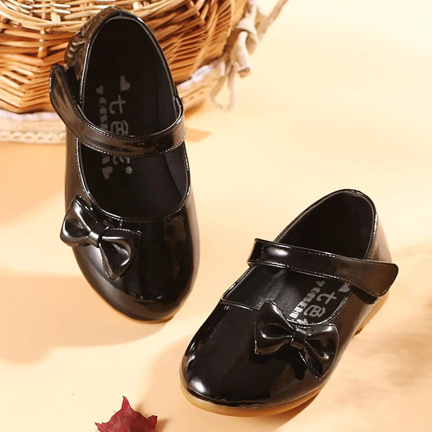 WUIWUIYU Flower Girls Princess Casual Mary Janes Ballet Flats Cute Bowknot Back to School Uniform Wedding Dress Shoes